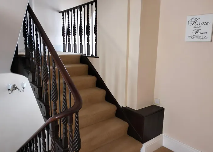 Waterfront Location, Balcony, Sea Views, Free Parking
